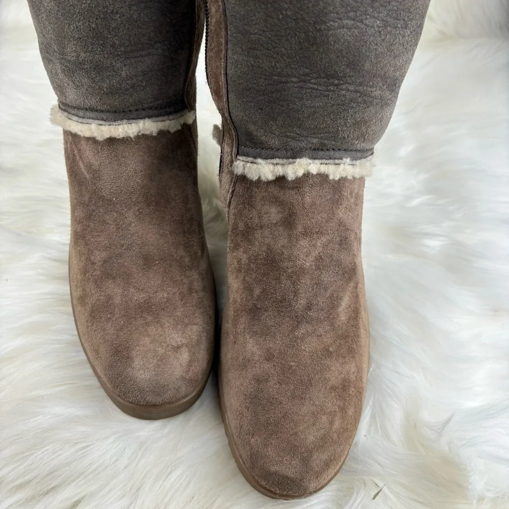 UGG TALL WINTER WEDGES PULL UP BOOTS SIZE 8